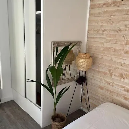 Paris Flat Apartment *